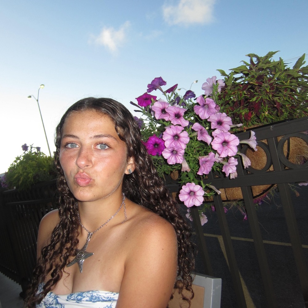 Meet your Posher, Samantha